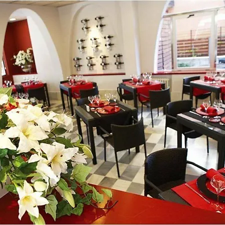 Hotell Pinar Del Mar