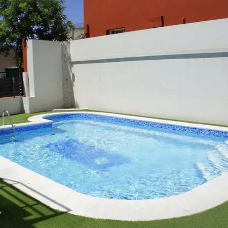 מלון Pinar Del Mar 3*